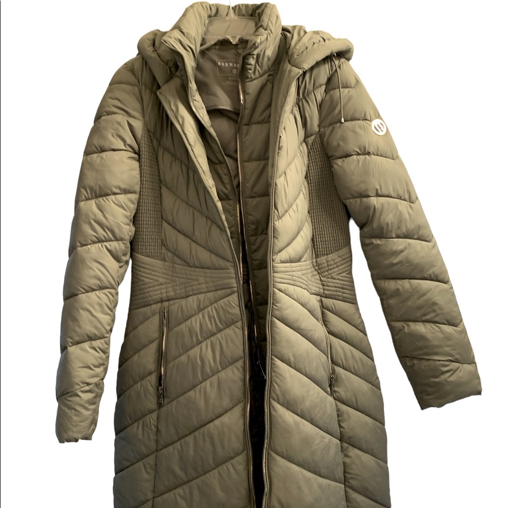 Bernardo Ecoplume Walker Coat with Removable Bib, M